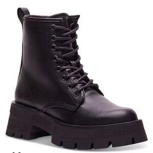 Steve Madden Chunky Platform Combat Boots In Black With Inside Zipper - Size 6.5